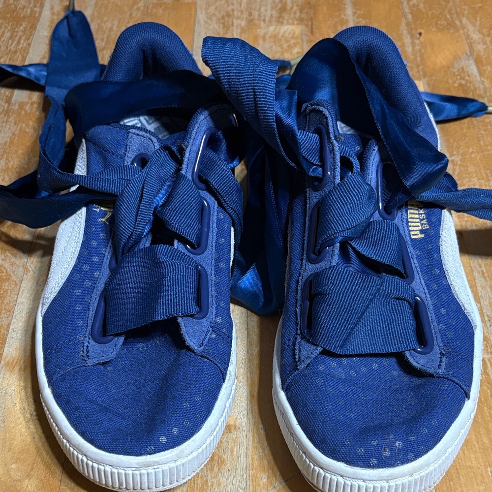 Puma Womens Navy Blue Ribbon Lace Sneakers